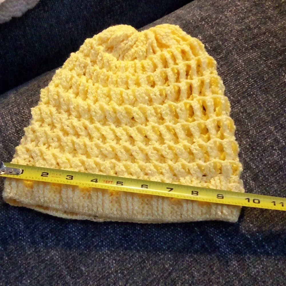 Handmade hat - Picture 3 of 4